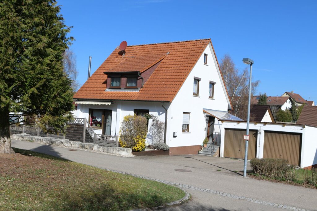 Gschwend - Auf dem Kugelwasen - Hausnummer 22-1 - 2020000000